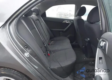 2013 Kia Forte Ex z USA, uszkodzony, nr VIN KNAFU4A21D5735811